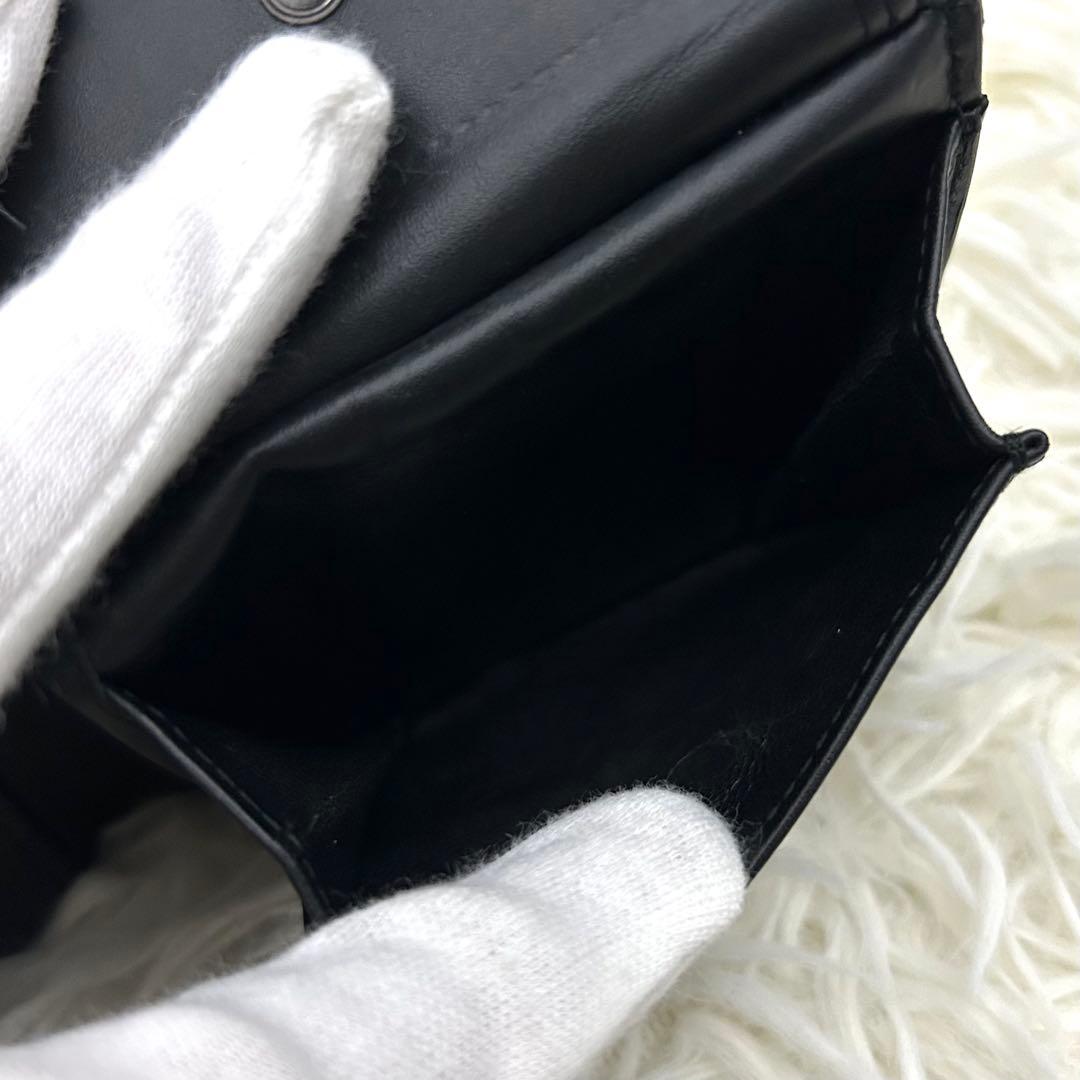 【美品】BOTTEGA VENETA イントレチャート 二つ折り財布 ブラック