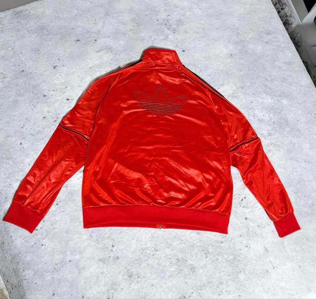希少　日本未発売　adidas CHILE62トラックジャケット 赤　黒