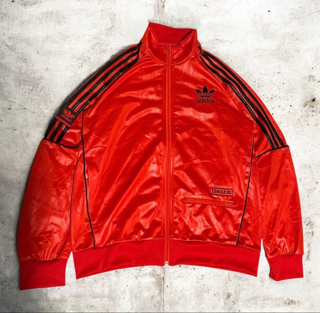 希少　日本未発売　adidas CHILE62トラックジャケット 赤　黒