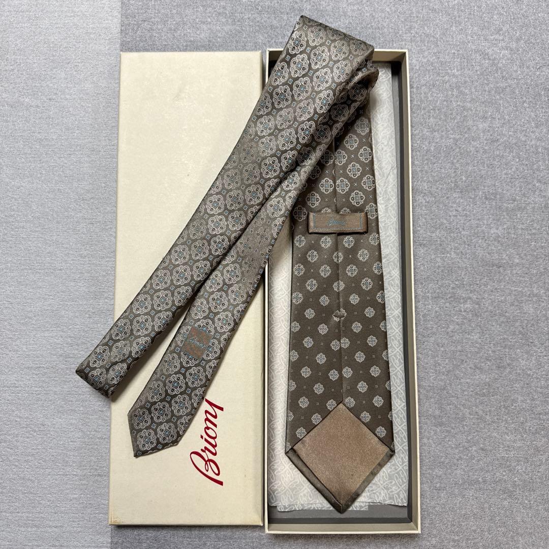 美品　ブリオーニ　ネクタイ　茶ベージュ　ドット　シルクジャガード　重厚感