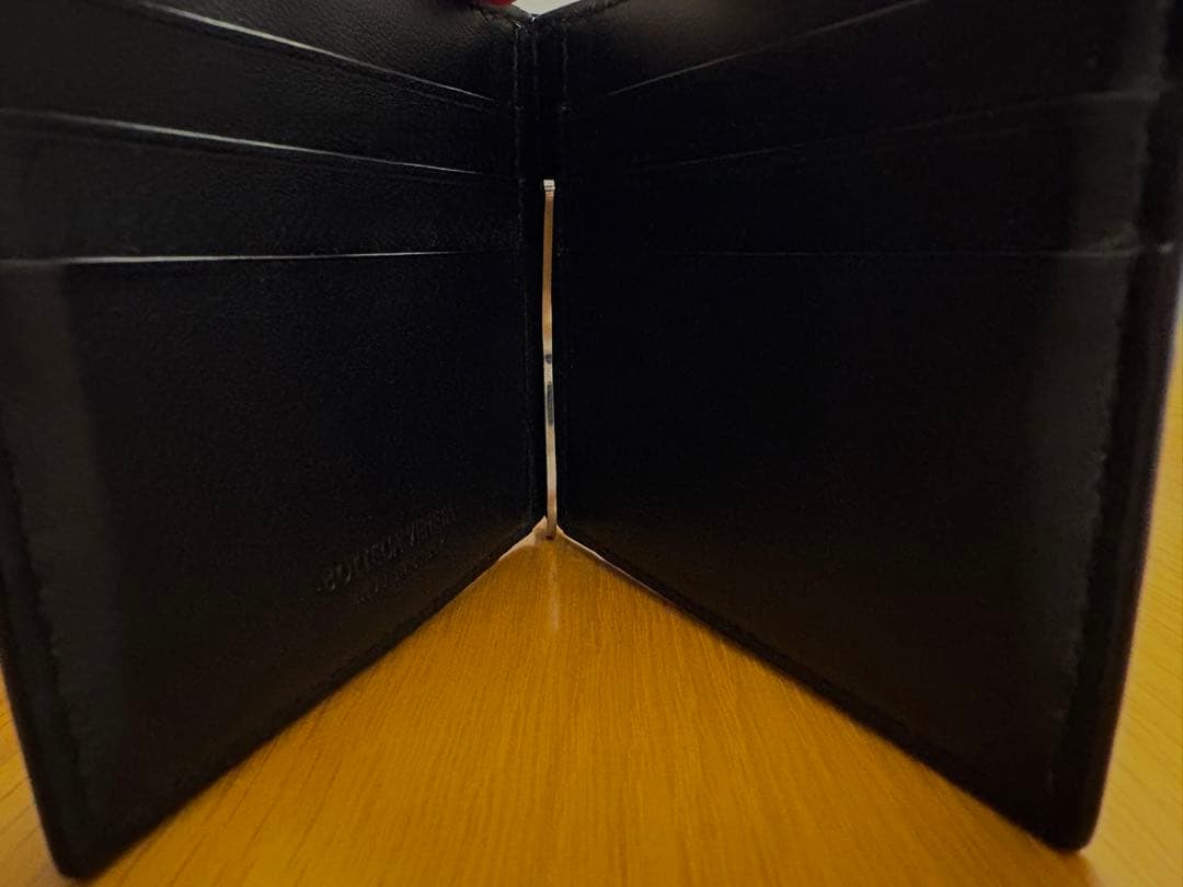 【美品】BOTTEGA VENETA カセット マネークリップ二つ折りウォレット