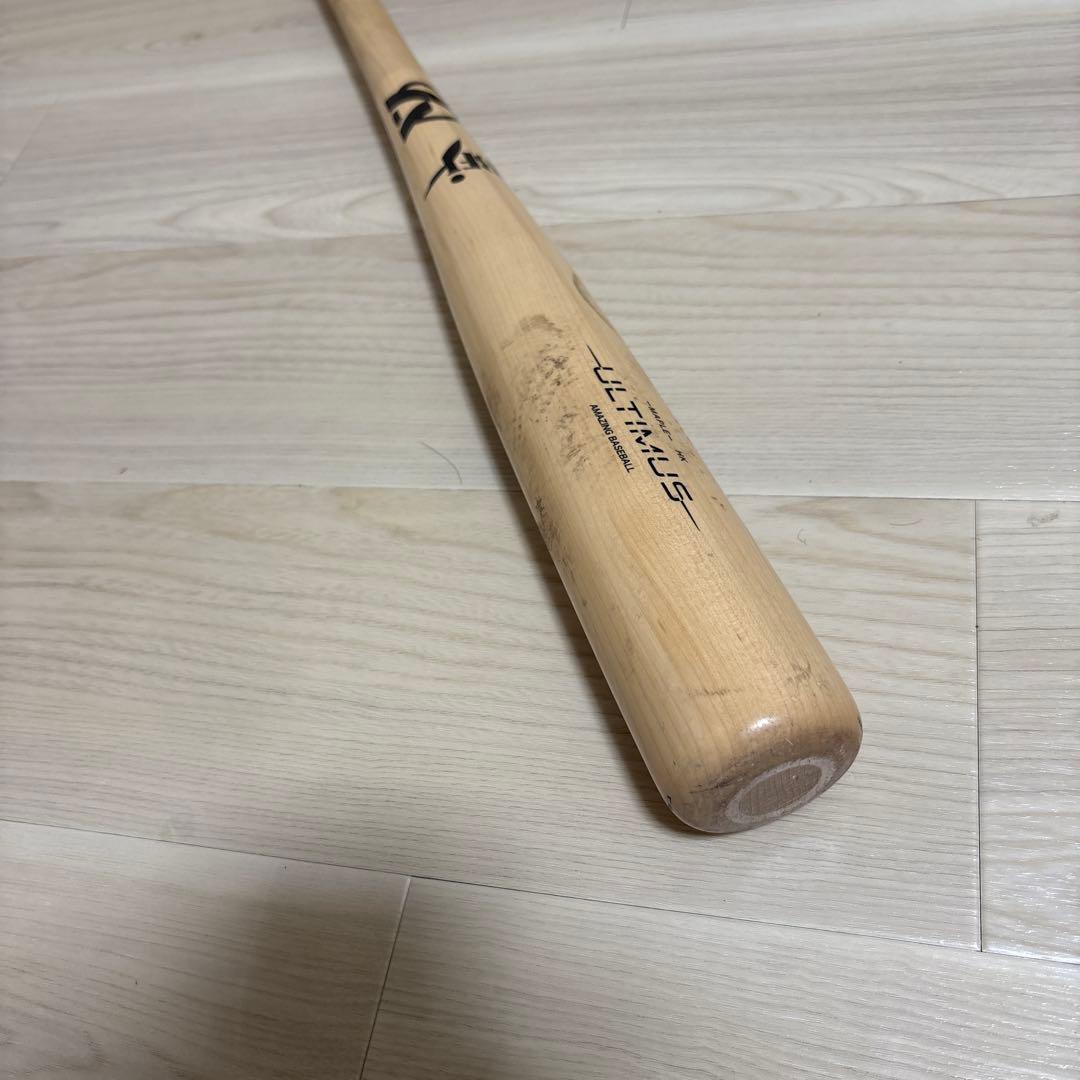アメージング　硬式木製バット、竹バット