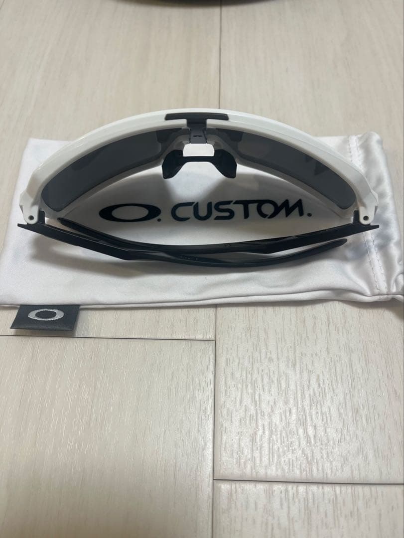 オークリー　OAKLEY sutro サングラス