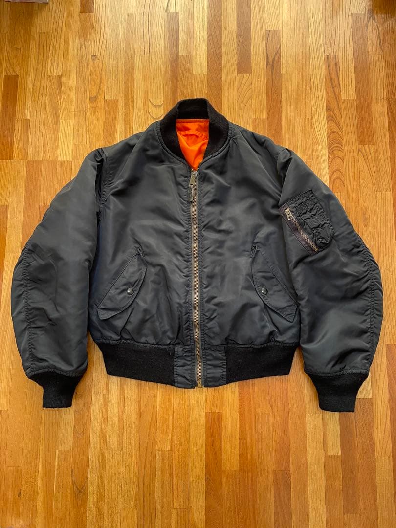 アルファ　ALPHA MA-1 ジャケット 黒 USA製