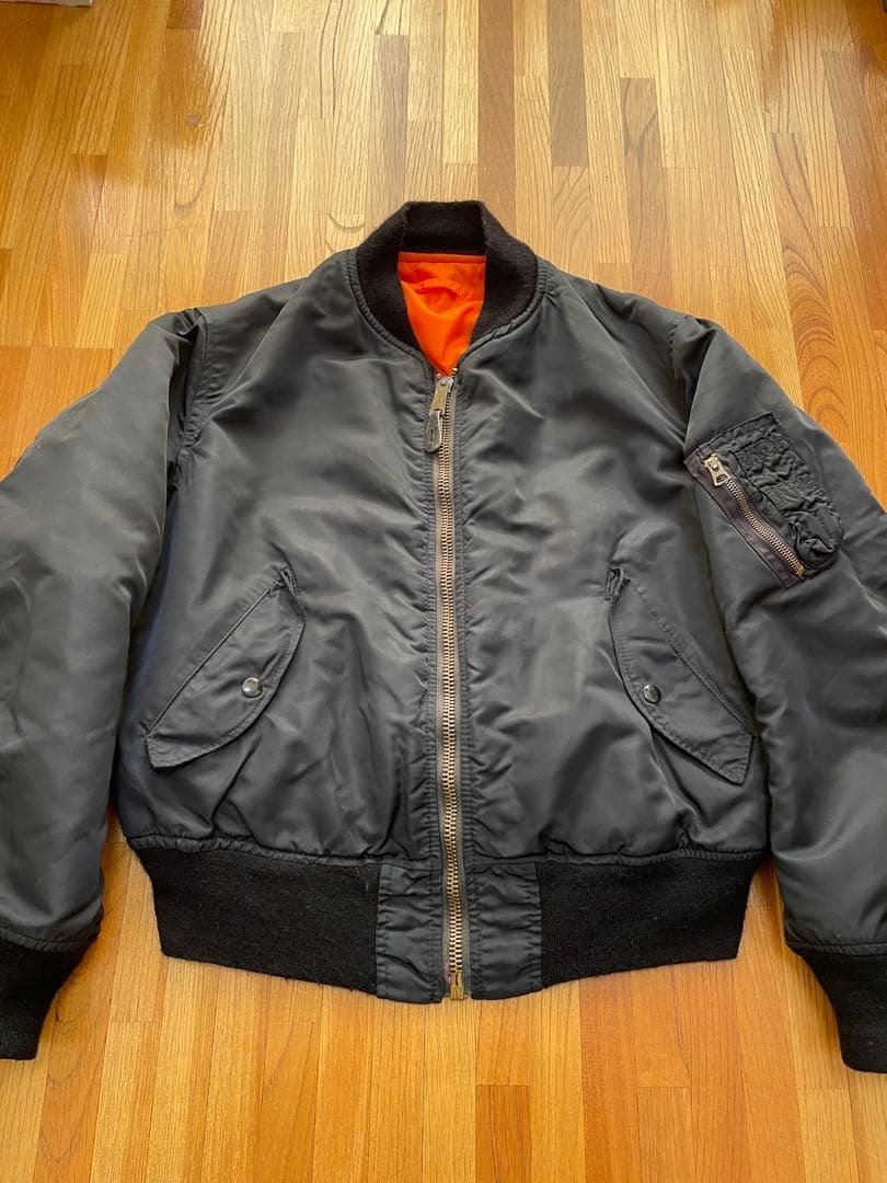 アルファ　ALPHA MA-1 ジャケット 黒 USA製