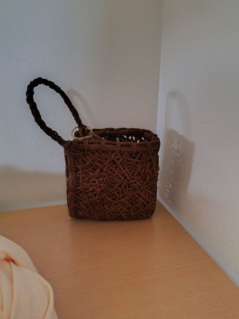 山葡萄かごバック