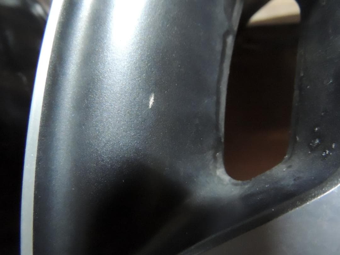 T814　スバルXV 純正アルミホイール　17×7J　4本　小傷有り