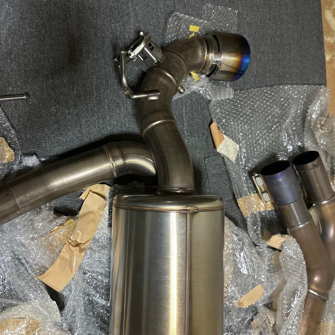 あ*お様 GRスープラRZ用 HKS スーパーターボマフラー