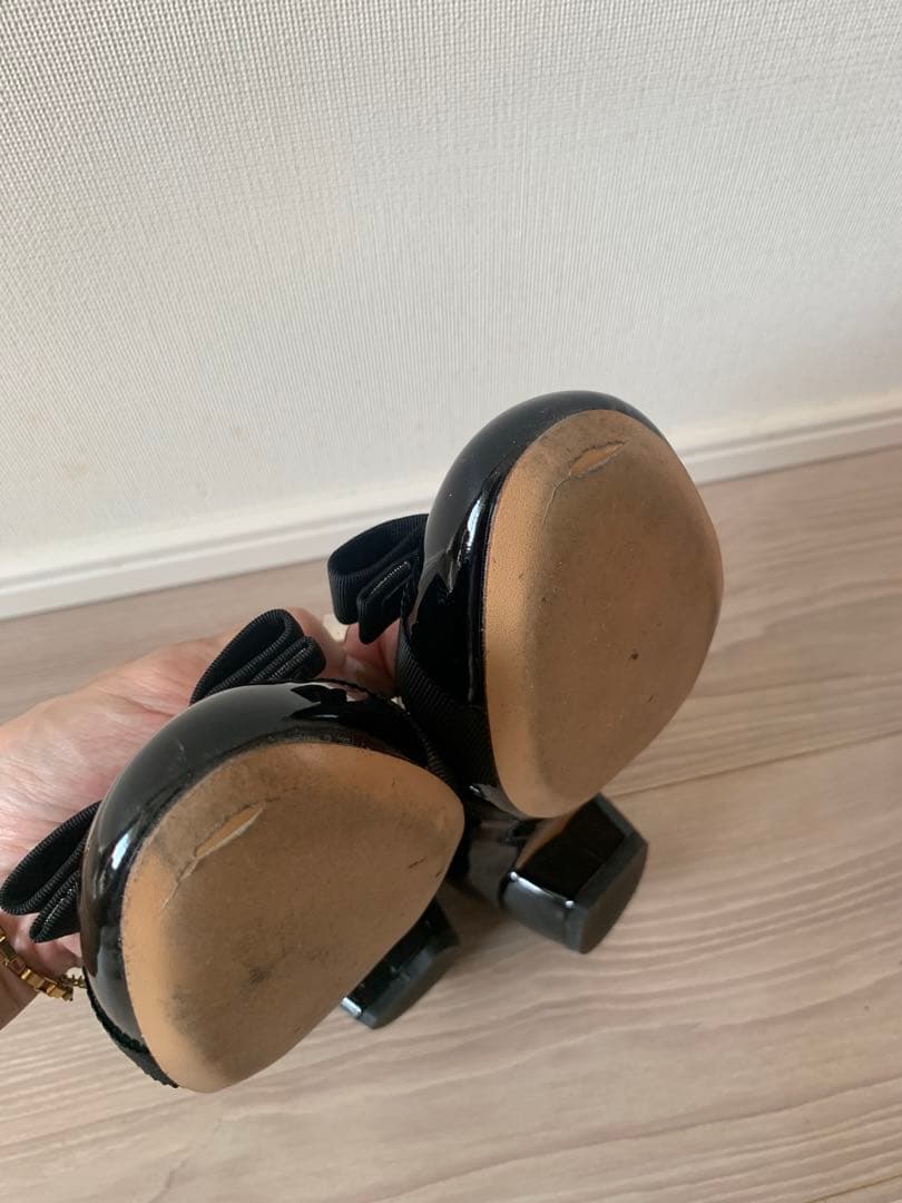 dragonflyさま専用⭐︎Ferragamo リボン付き【24cm】