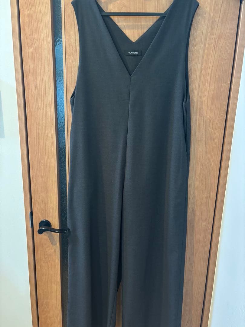 OUR ゆったりシルエットのオールインワン