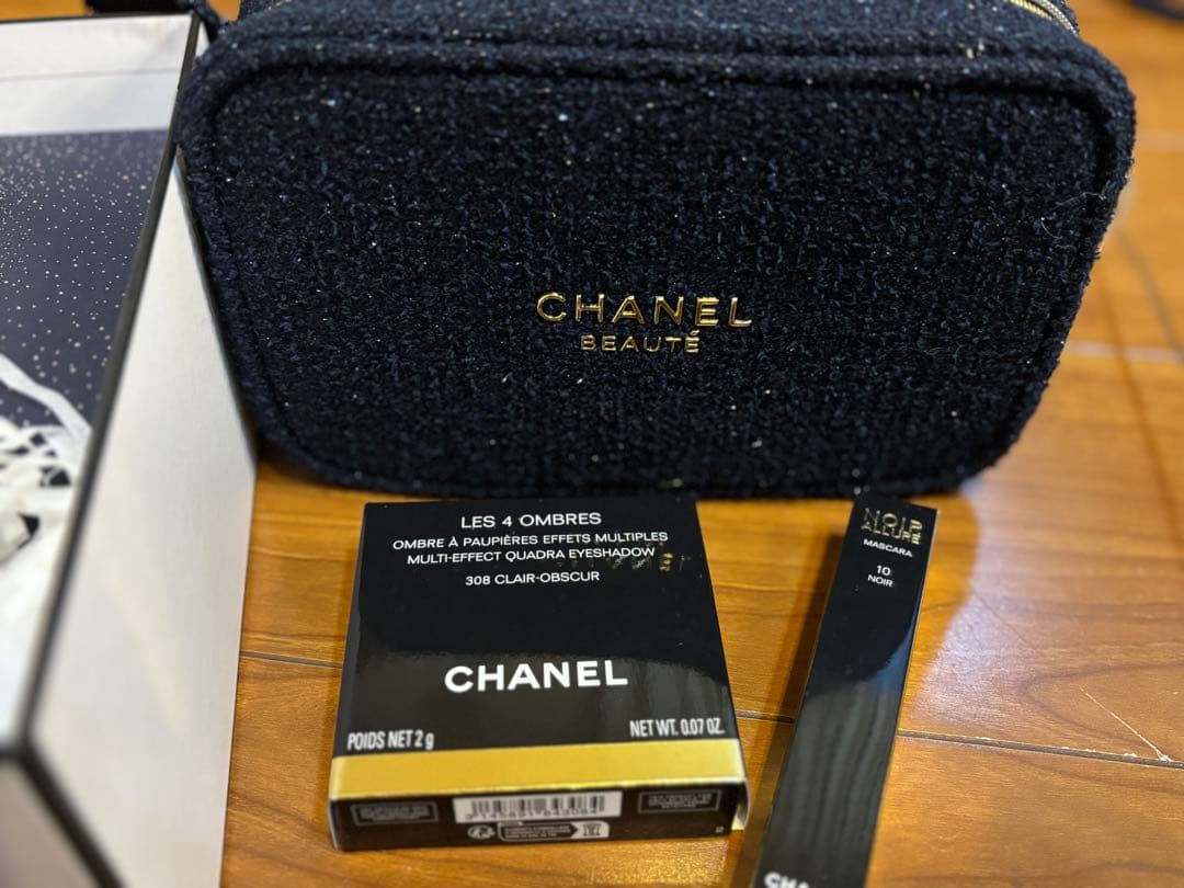 【新品未開封】CHANEL 2025 ホリデーアイシャドウ ＆ マスカラ セット