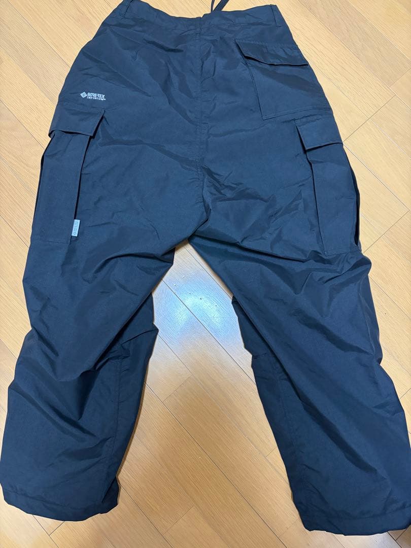 パンツ +phenix GORE-TEX WINDSTOPPER CARGO PANTS