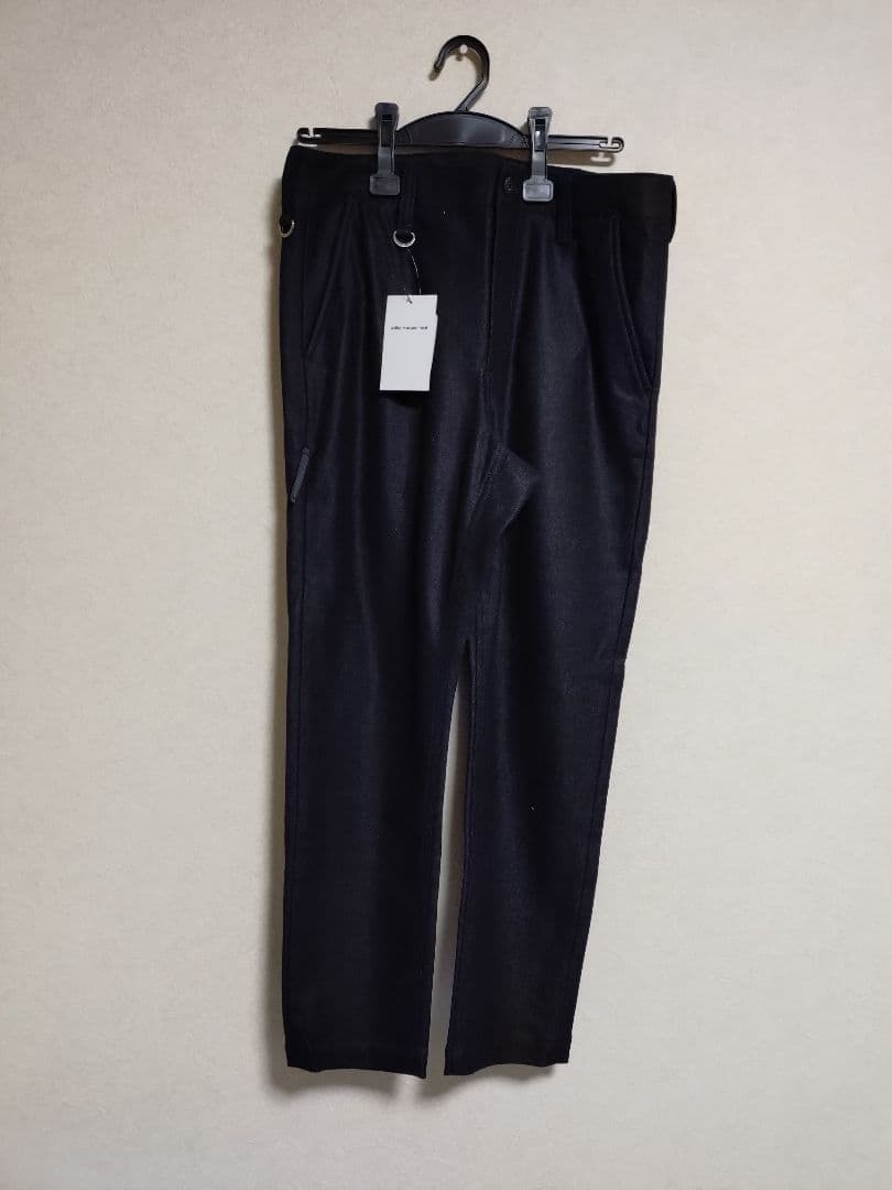 uniform experiment　テーパードパンツ