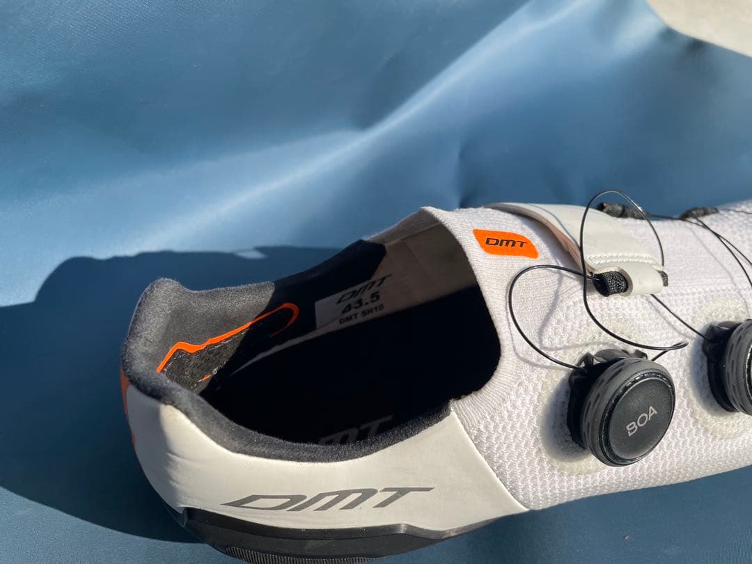 DMT シューズ ホワイト カーボンソール