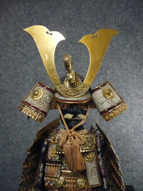 古代大鎧忠董作五月人形 [B31664]