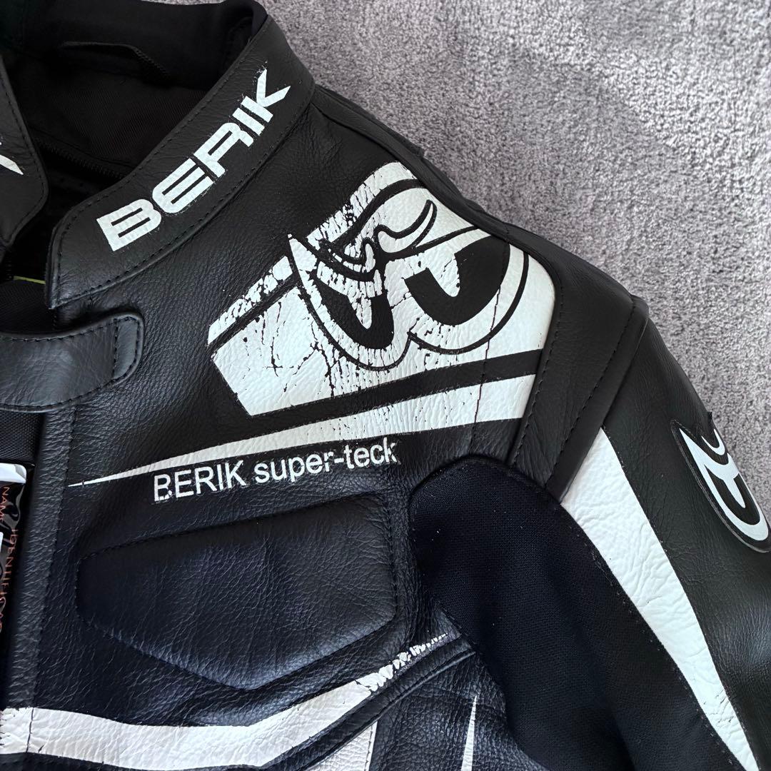 Berk レザーバイクジャケット 黒/白