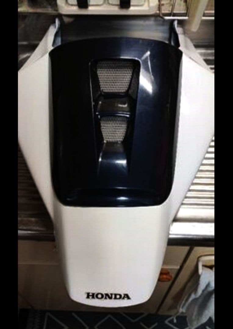 CBR1000RRリアカウル、シングルシート付き