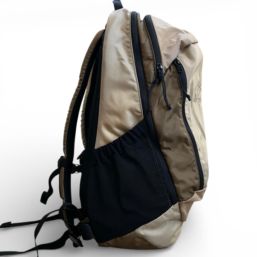 ARC'TERYX アークテリクス BEAMS 別注 マンティス 26 ベージュ