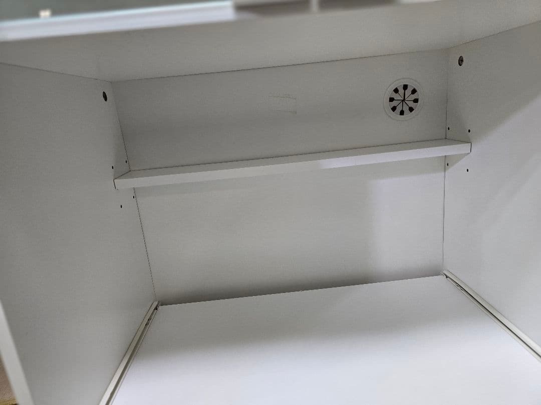 G*G様 ニトリ ホワイト 食器棚 ガラス扉付き