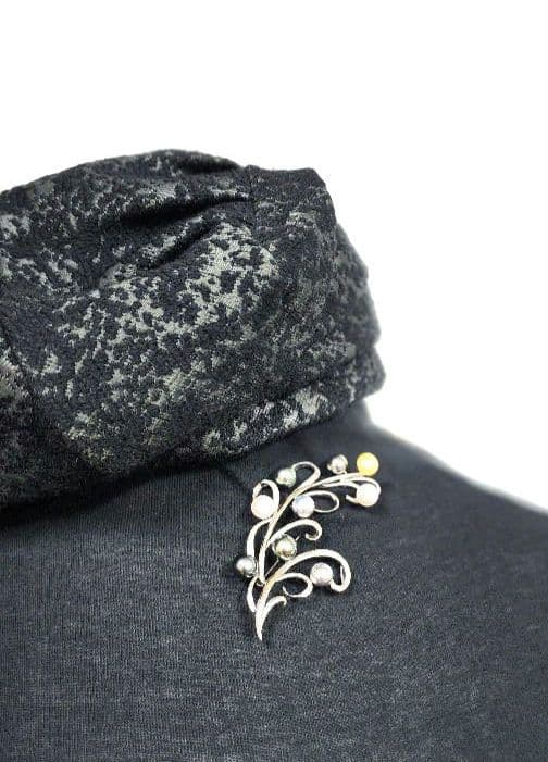 森*様 エクボが殆どない、粒ぞろいの真珠！！ SV　マルチパールブローチ