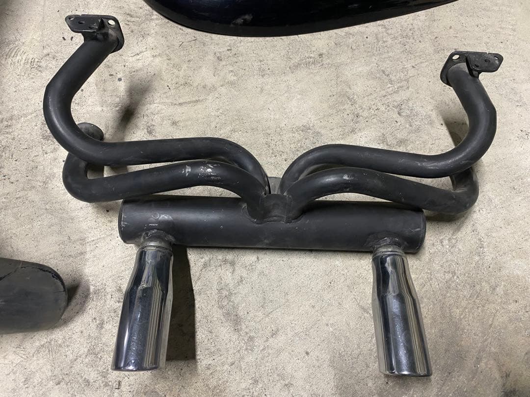 空冷ビートル用マフラー　メーカー不明です　空冷VW