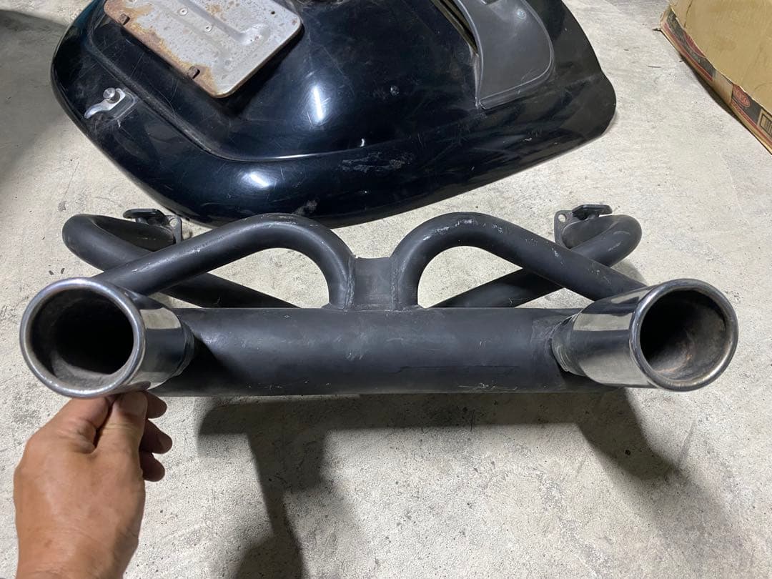 空冷ビートル用マフラー　メーカー不明です　空冷VW