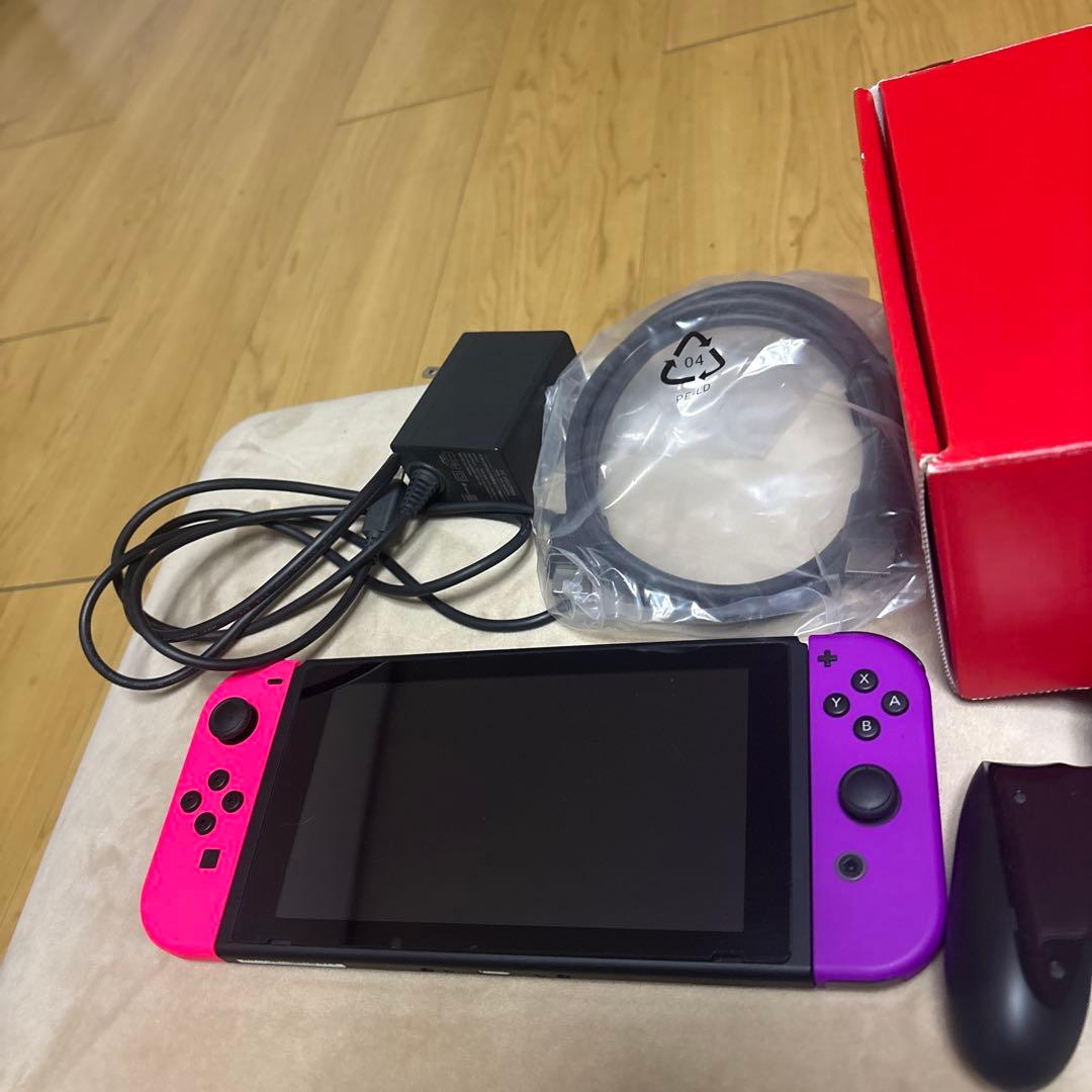 Nintendo Switch 本体 ピンク/紫 ジョイコン付き