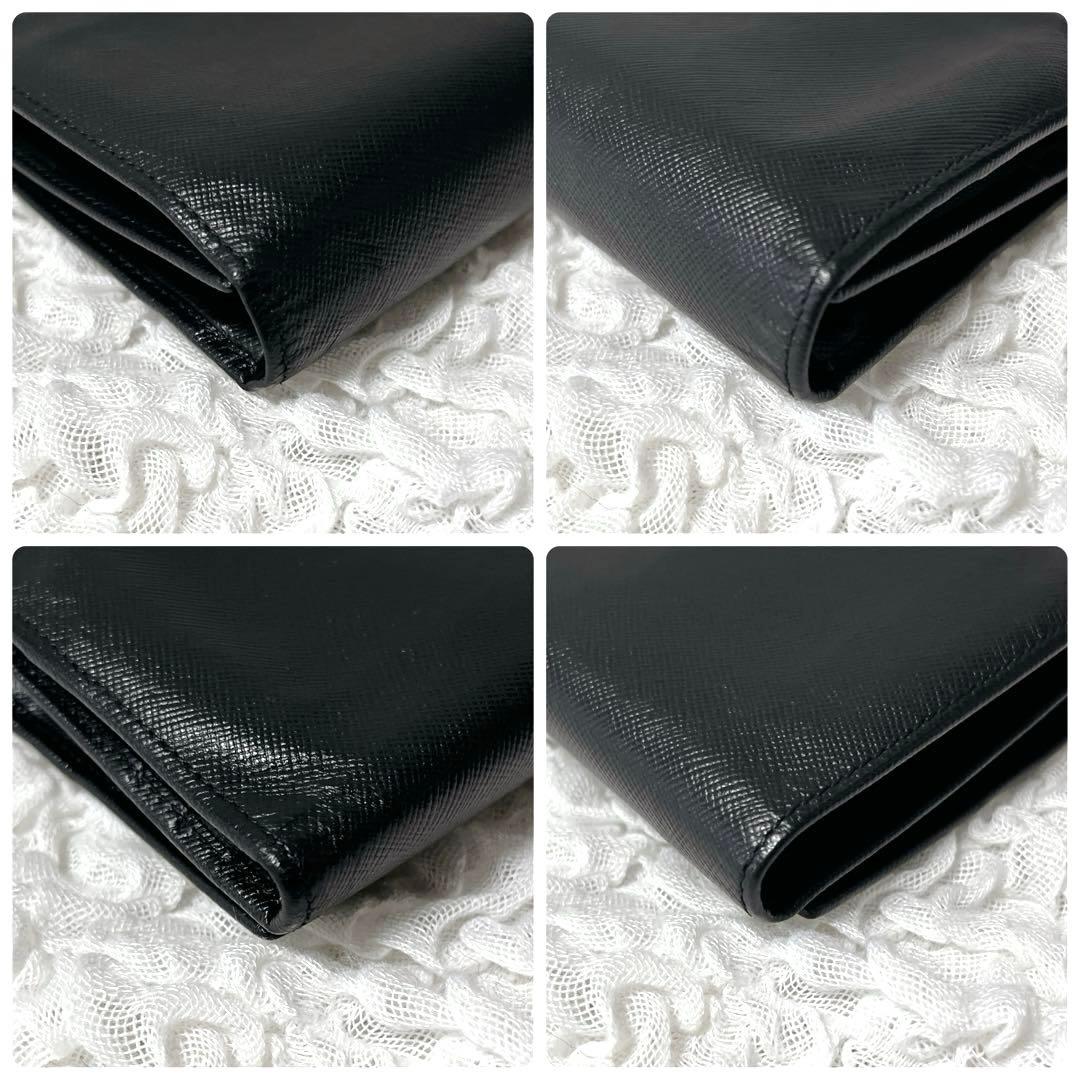 PRADA ブラック 三つ折り財布　プラダ　黒　サフィアーノレザー　コンパクト