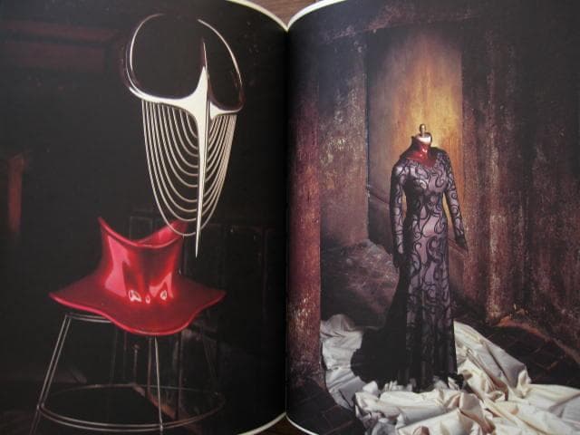 Eiko Ishioka　石岡瑛子