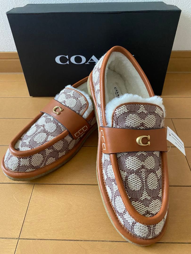 【新品未使用】COACH☆シグネチャー中ボアシューズ
