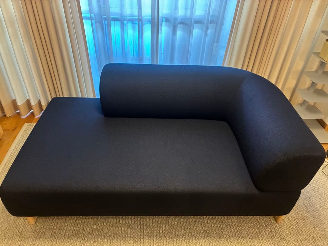 カリモクニュースタンダード　エレファントソファ　シェーズロング右肘　2023年製