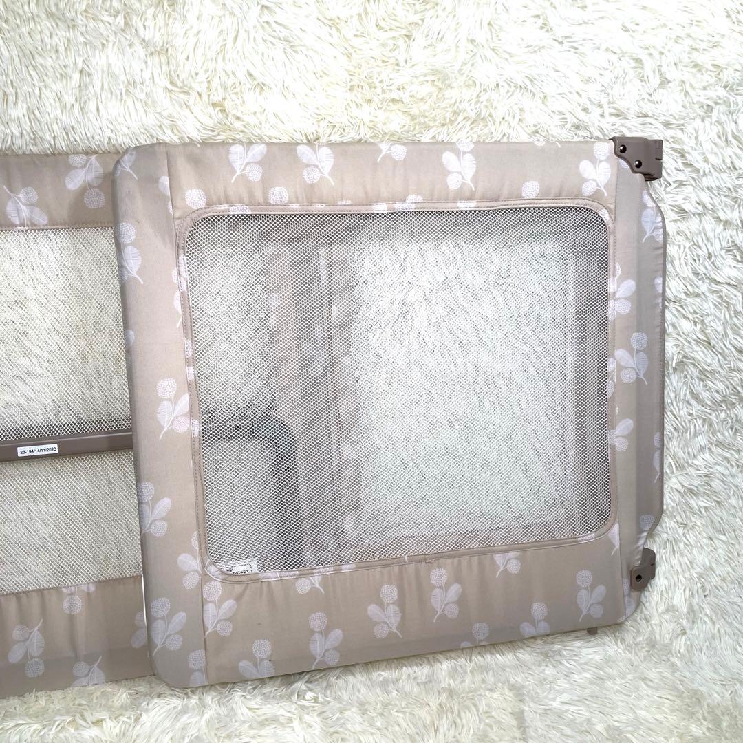 日本育児 おくだけとおせんぼ スマートワイド（リーフ柄）