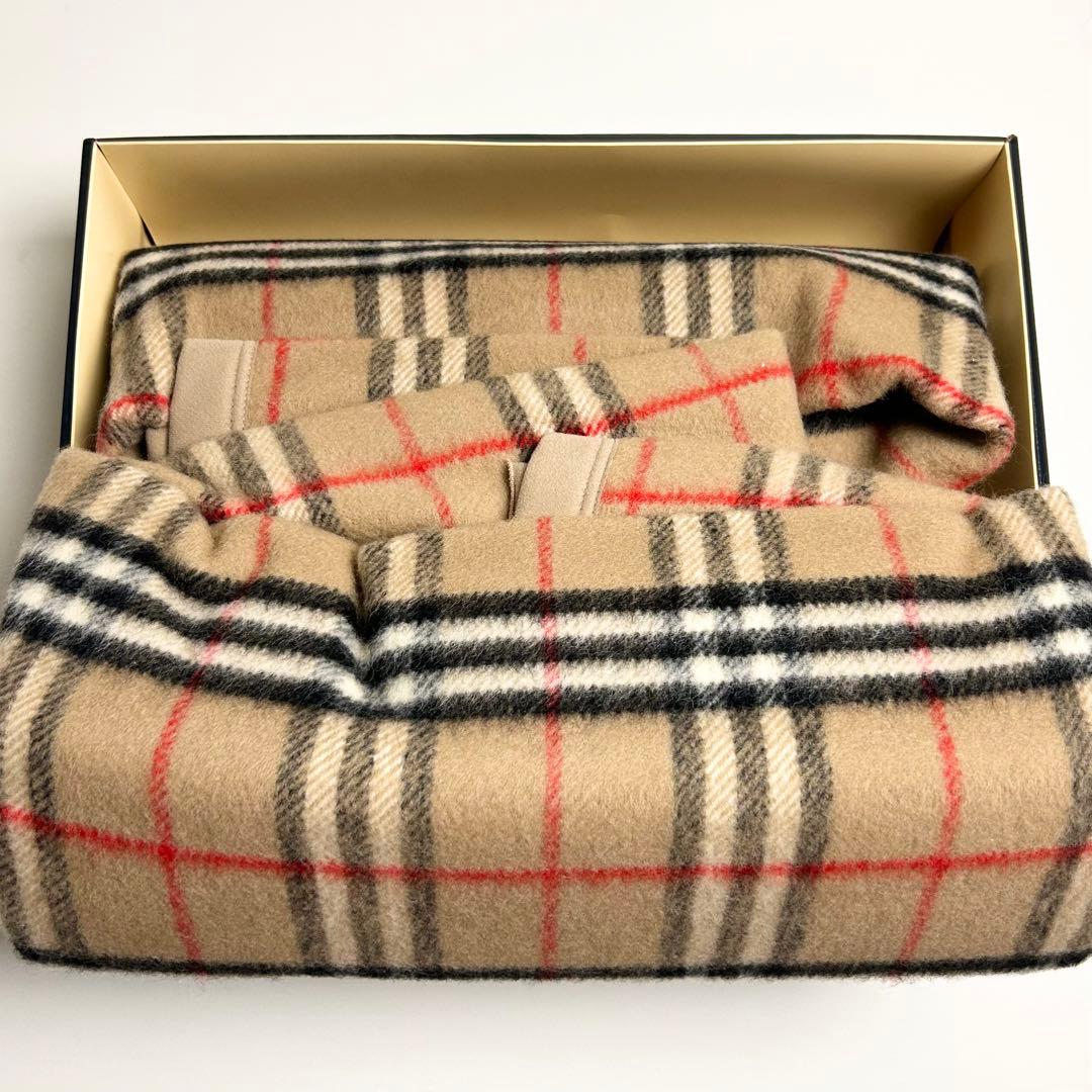 未使用✳︎バーバリーズ/ラムMIX純毛毛布/ノバチェック柄/ホースロゴ刺繍/寝具