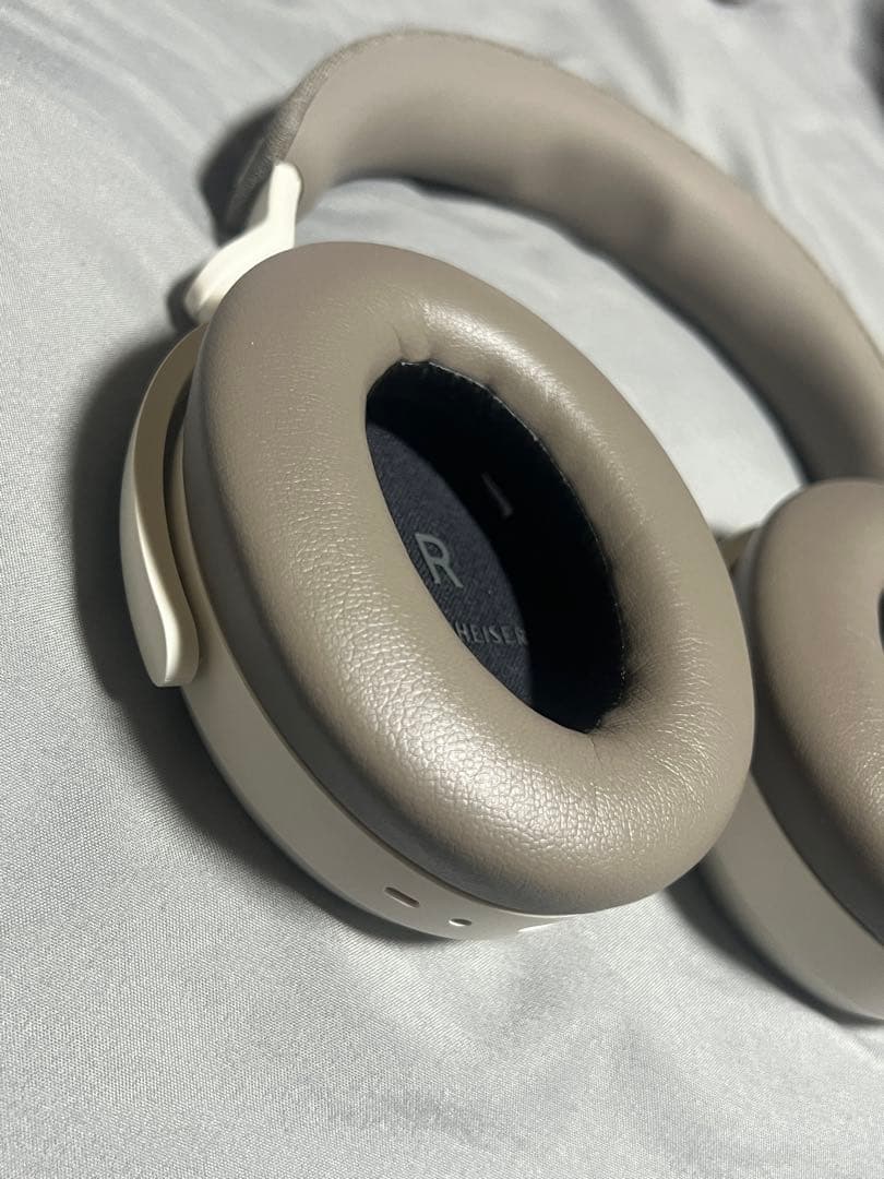 ゼンハイザー sennheiser MOMENTUM 4 Wireless