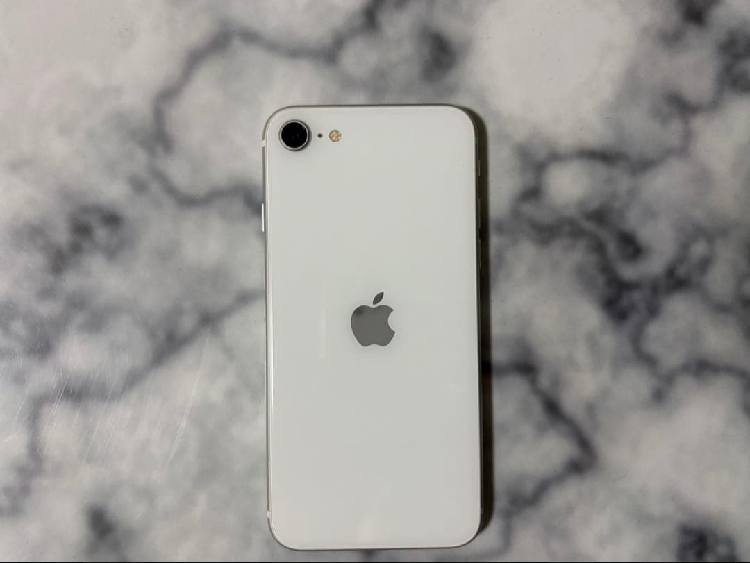 【美品】iPhone SE 第2世代　SIMフリー 64GB ホワイト