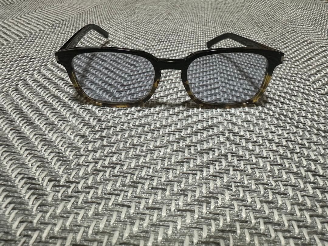 サンローラン　サングラス