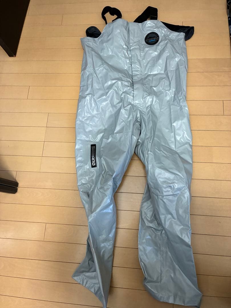 シマノ25ULイージーケア ビブ 05