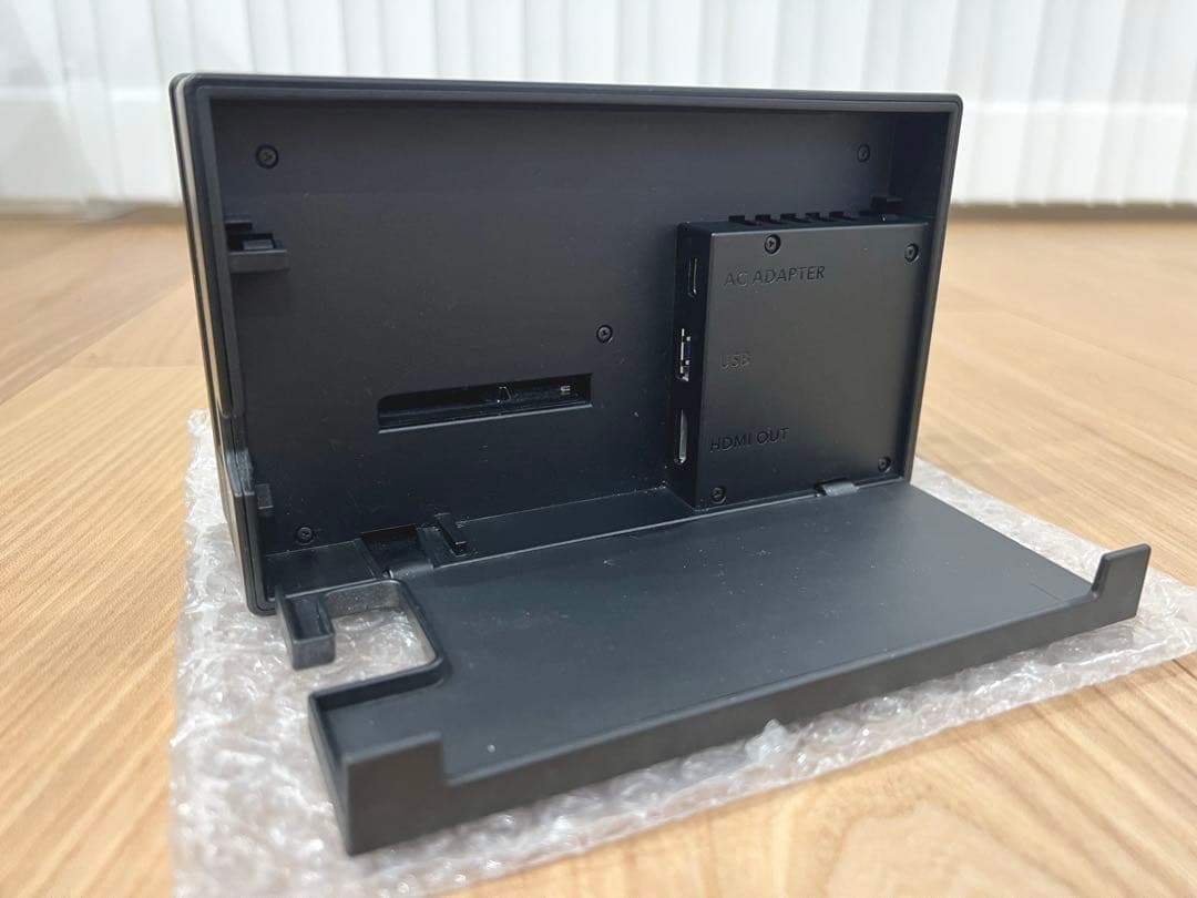 【️美品】Nintendo Switch 本体＋接続アダプター付