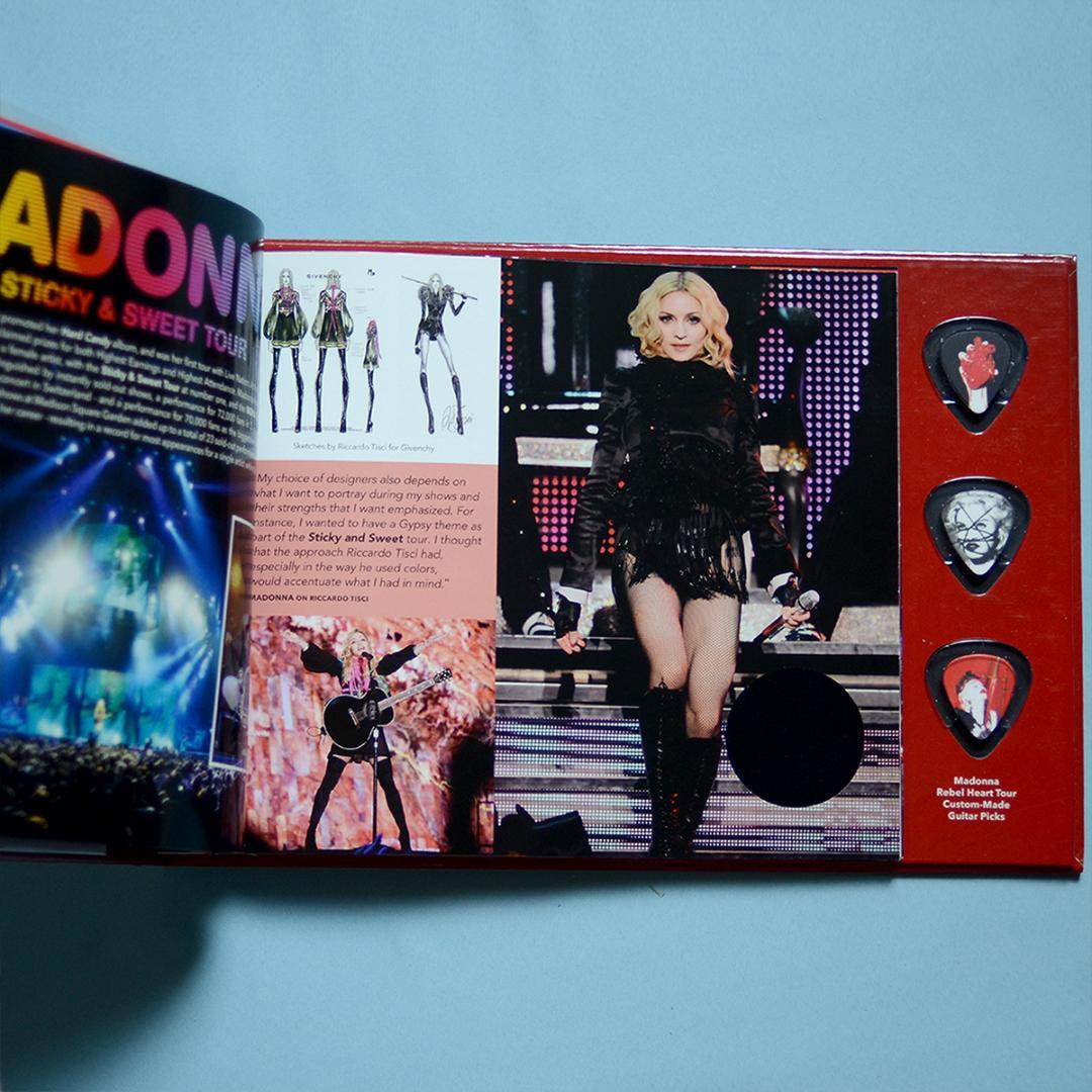 マドンナ SS席限定配布写真集 Madonna Rebel Heart Tour