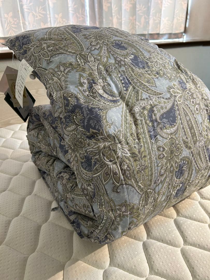 ア*ド様 新品ふとん　サイクルダウン増量1.3kgシングル抗菌仕立て