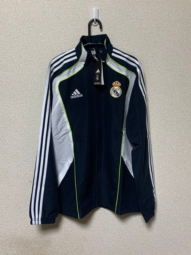 ⭐️新品未使用⭐️ レアルマドリード URBANPURIST トラックトップ