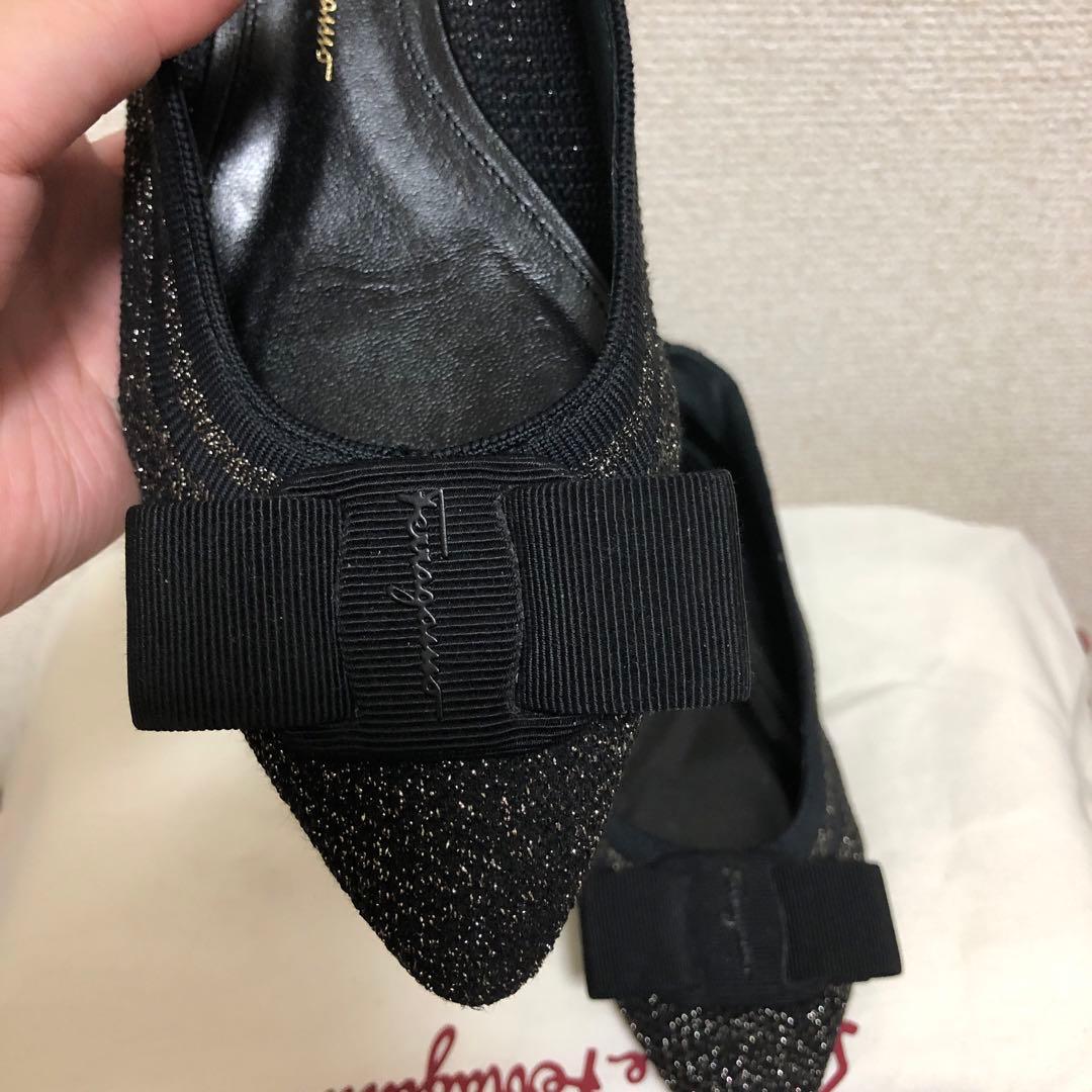 フェラガモ パンプス　フラット　VIVA 51/2C