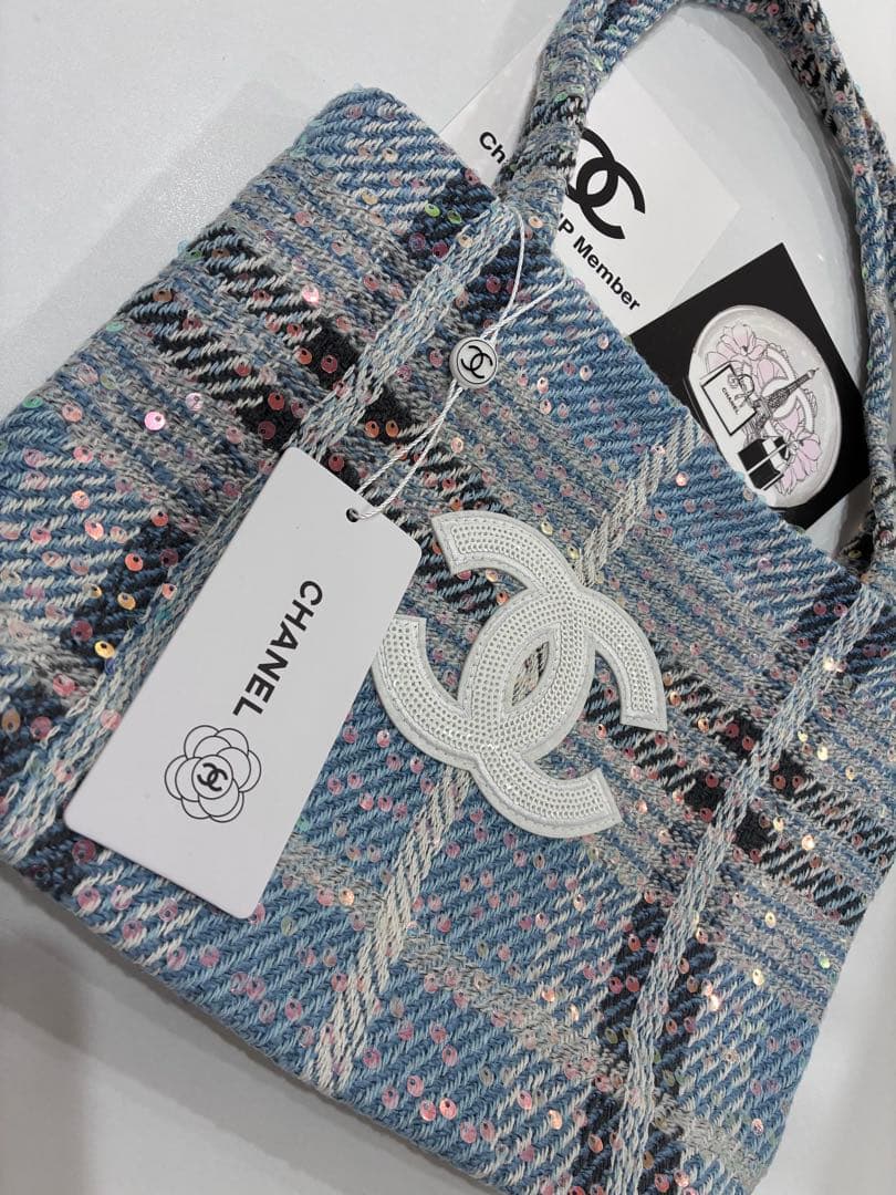 CHANEL トートバッグ スパンコール　シャネルノベルティ　バッグ　2点