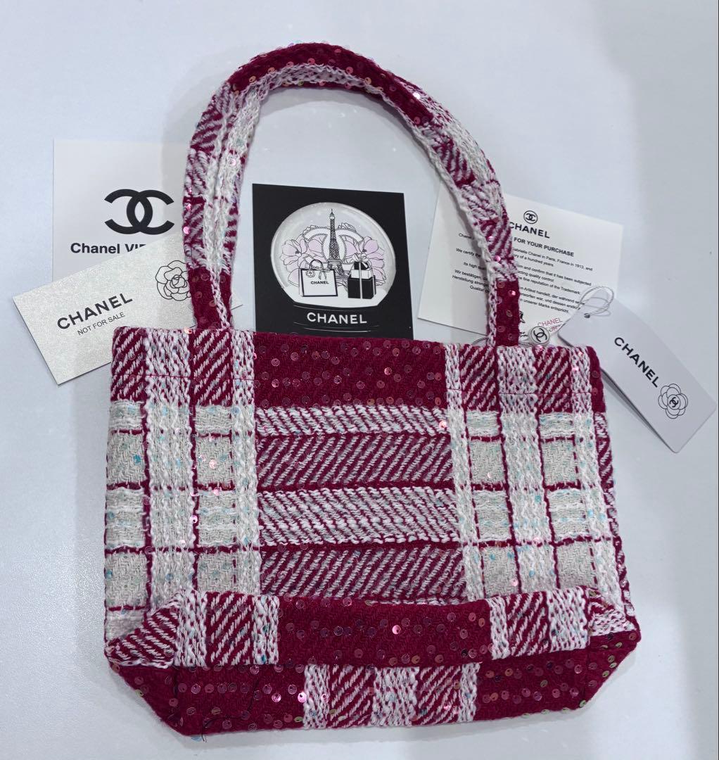 CHANEL トートバッグ スパンコール　シャネルノベルティ　バッグ　2点
