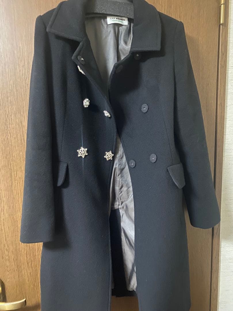 リリーブラウン ダブルビジューミディコート　liliybrown