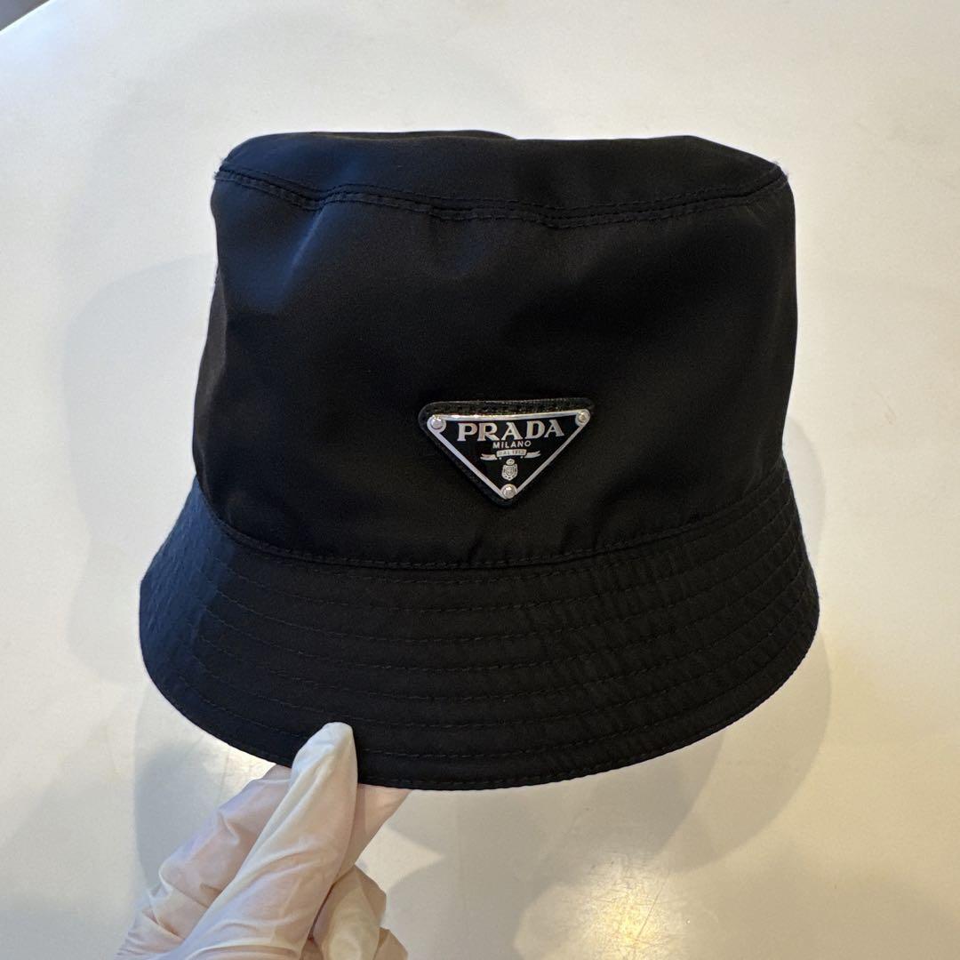 【良品】PRADA ブラック バケットハット