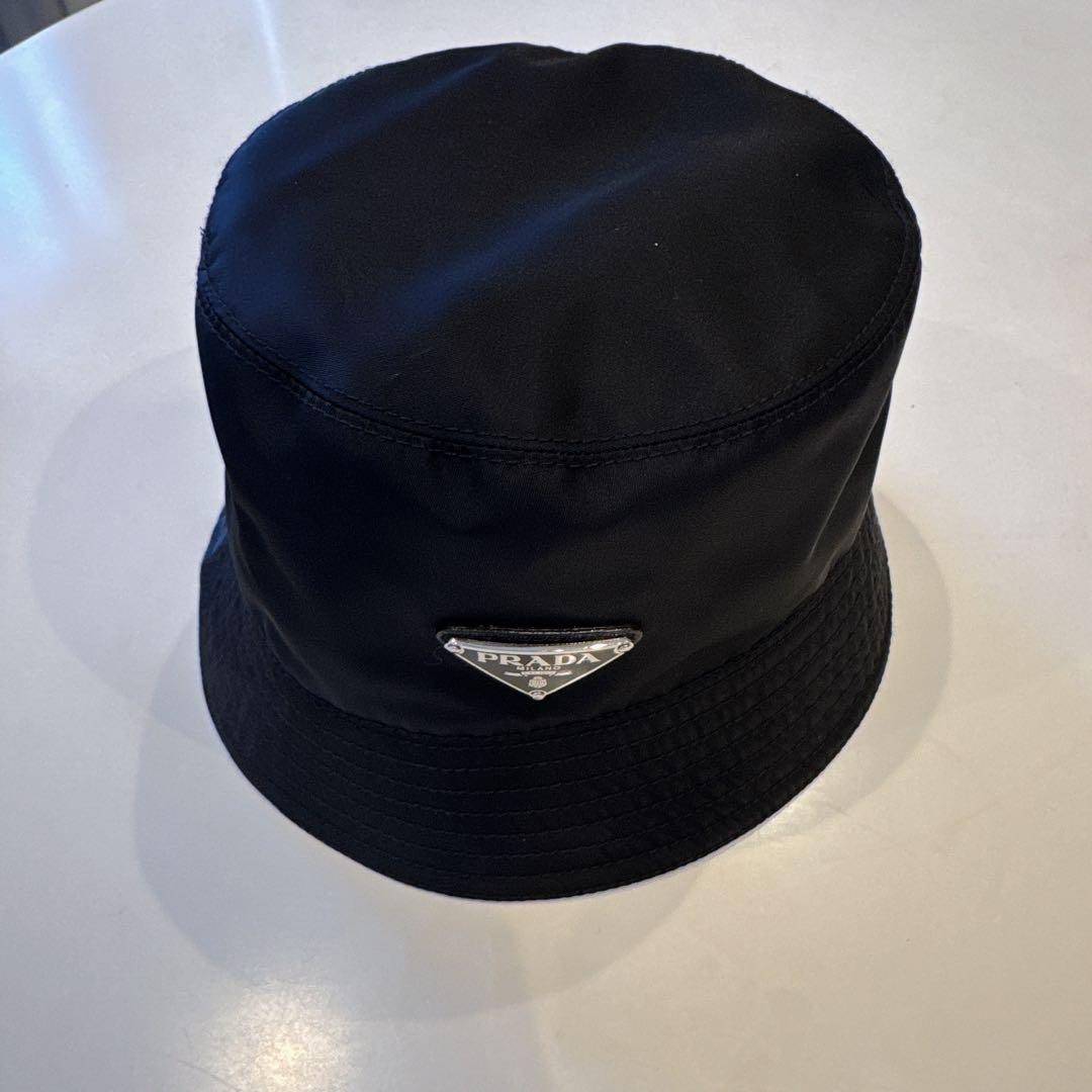【良品】PRADA ブラック バケットハット