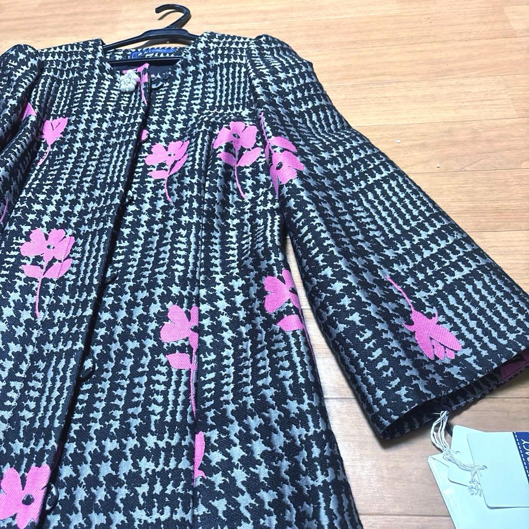 【新品】M'S GRACY ノーカラー花柄ロングコート 40。