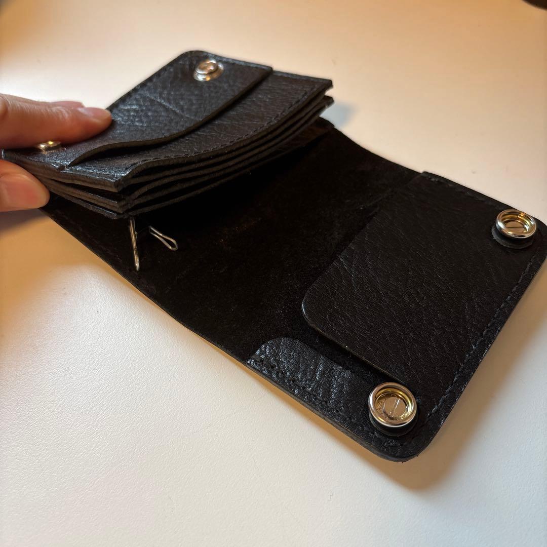 トラッカーウォレット　ショートサイズ　クロスコンチョ　シボ革　シュリンクレザー