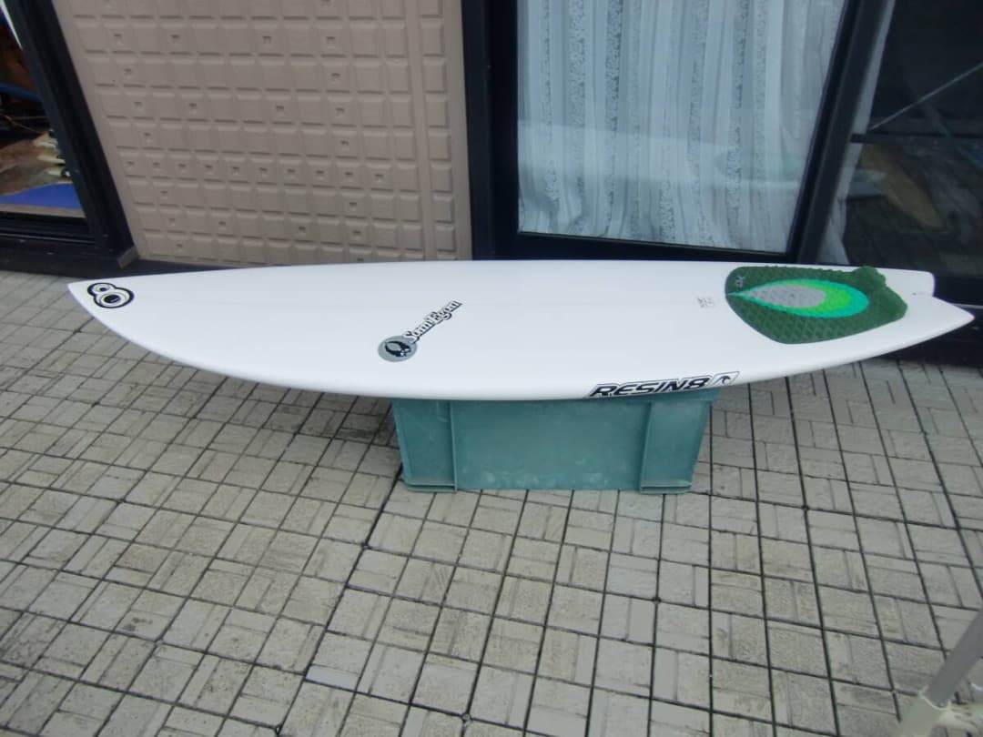 フィッシュ　エポキシ　resin8 fish ボード　サーフィン